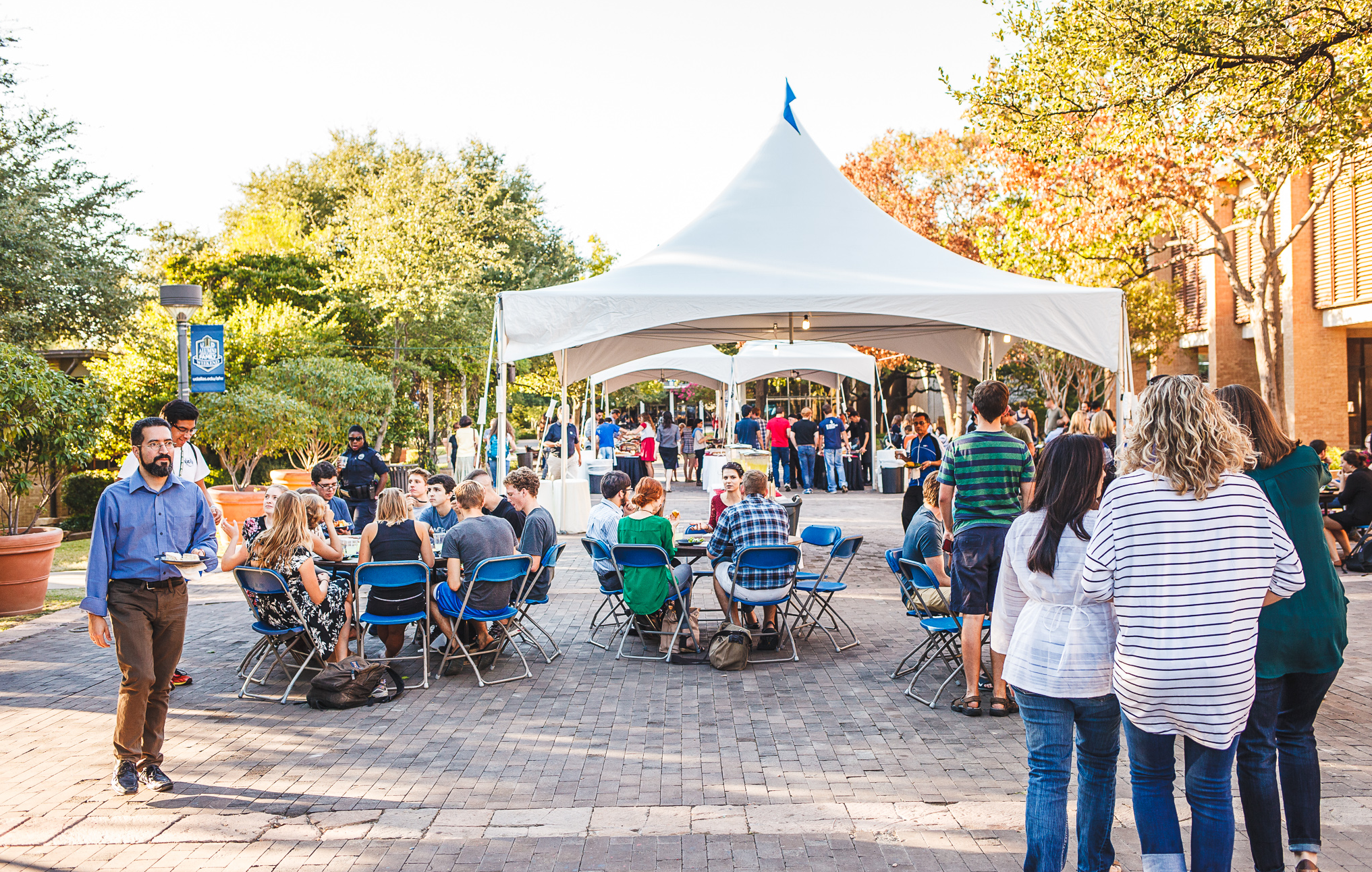 Endowed Scholarships - Office of Development and University Relations - University          of Dallas